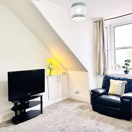 Crown House Two Bedroom Apartment Aberdeen Eksteriør bilde