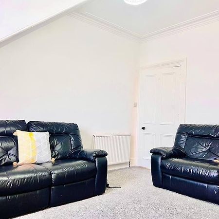 Crown House Two Bedroom Apartment Aberdeen Eksteriør bilde