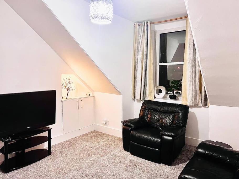 Crown House Two Bedroom Apartment Aberdeen Eksteriør bilde