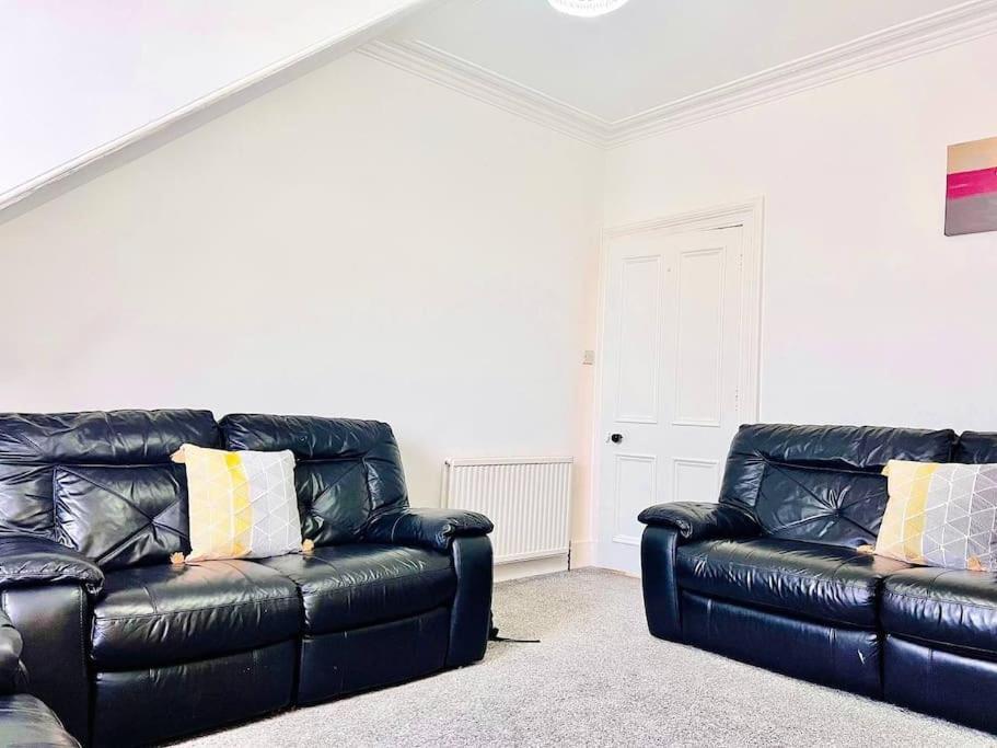 Crown House Two Bedroom Apartment Aberdeen Eksteriør bilde